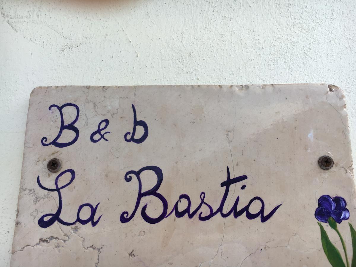 La Bastia Bed and Breakfast Scilla Exteriör bild
