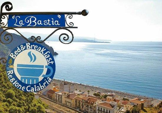 La Bastia Bed and Breakfast Scilla Exteriör bild